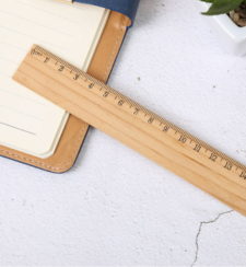 RIGHELLO IN LEGNO DI BAMBOO
