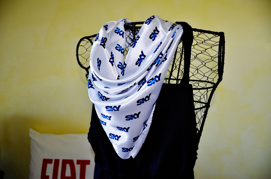 Foulard in poliestere riciclato completamente personalizzabile - immagine 5