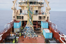 PLASTICA DA RECUPERI DALL’OCEANO – FRISBEE