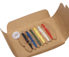Kit Da Cucito Da Viaggio In Una Confezione Ecologica