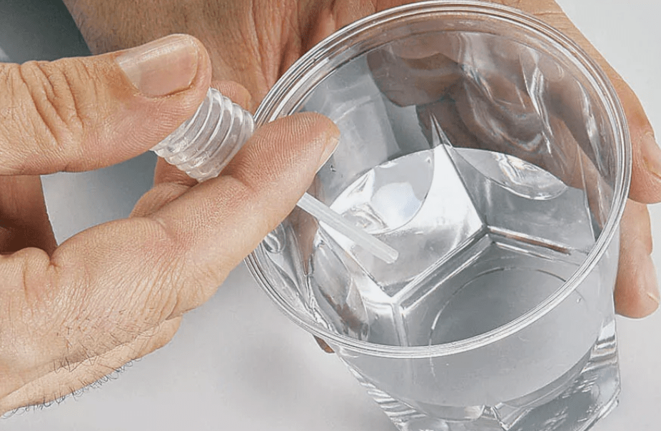 Calcolatrice con ricarica ad acqua 8 cifre - immagine 2